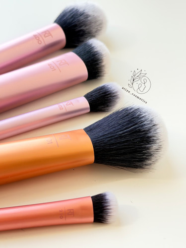 براش ریل تکنیک اصل برای آرایش صورت و چشم Real techniques